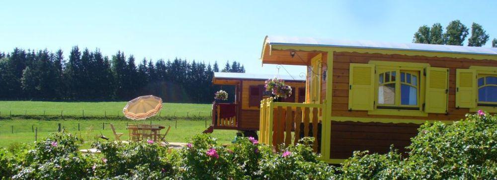 Les Roulottes De La Ferme Des Chanaux Saint-Julien-d'Ance Eksteriør bilde